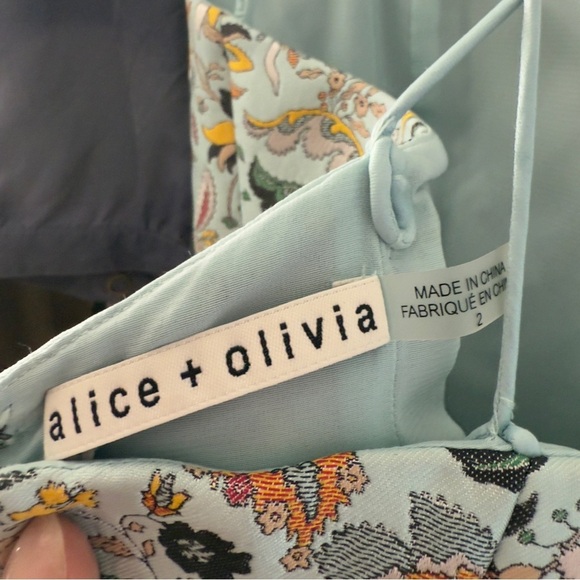 Alice + Olivia Tayla Embroidered Mini Dress Light Fantasy Waterfall Size 2 - Picture 8 of 8